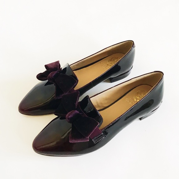 Vince Camuto Shoes - Vince Camuto burgundy leather flats